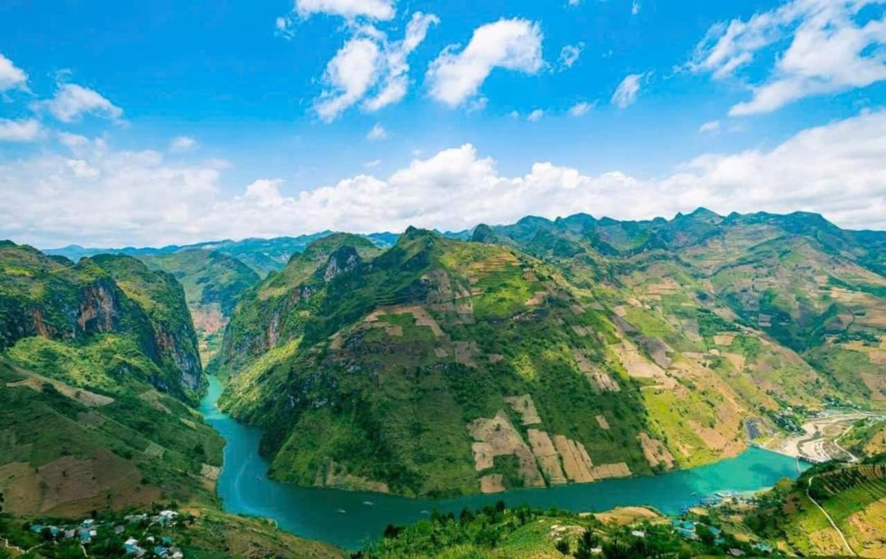 Thuy Anh Hotel Ha Giang Luaran gambar